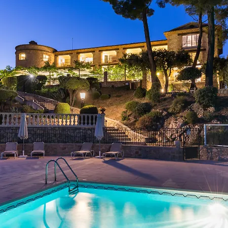 La Bastide De & 4*