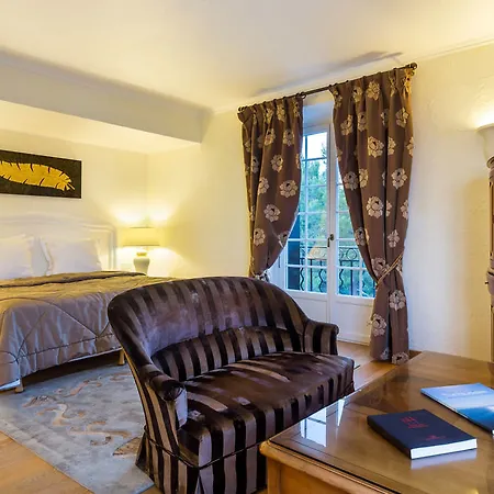 Hotel La Bastide De & 4*