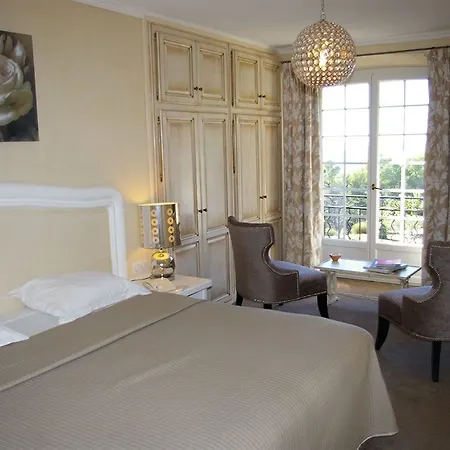 Hotel La Bastide De & Tourtour